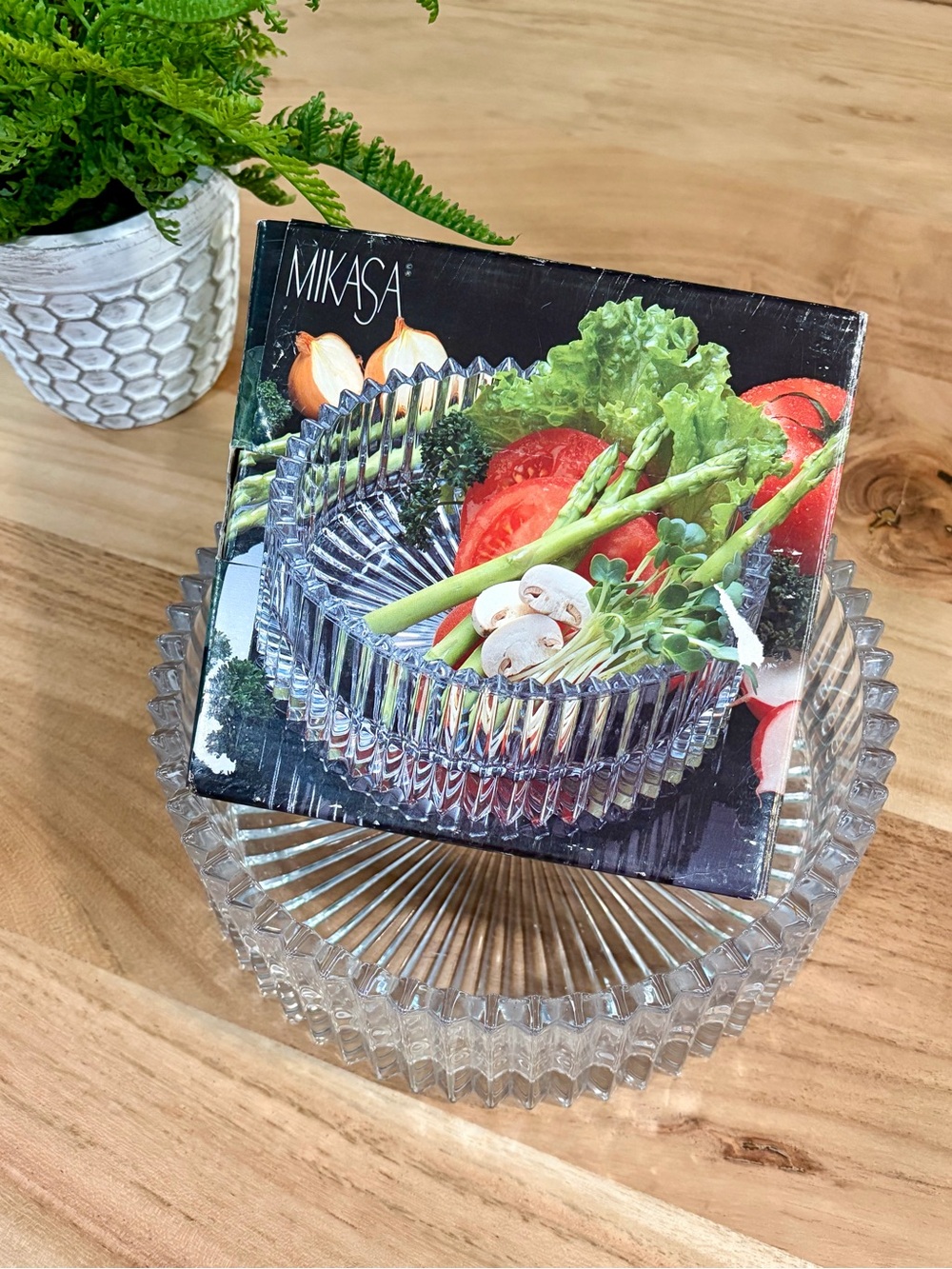 Mikasa Diamond Fire Hostess Serving Set